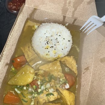 Saigon Cafe - Bun tofu - Vietnamese Near Me - Saint Louis, Missouri