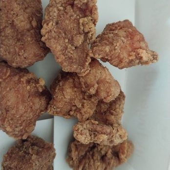 KFC - 8 PC nuggets for 5 bucks this is crappy looks like dried up pebbles! - Fast Food Near Me - North Augusta, South Carolina