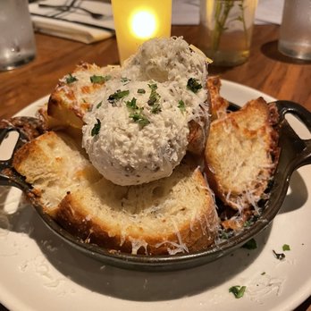 North Italia - White Truffle Garlic Bread - Pizza Near Me - El Segundo, California