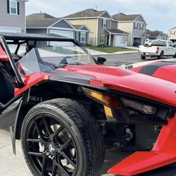 Niko's Tire Shop