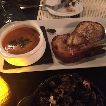 320 Main - Tomato soup and grilled cheese because I'm still a child - New American Near Me - Seal Beach, California 320 Main - Tomato soup and grilled cheese because I'm still a child - New American Near Me - Seal Beach, California