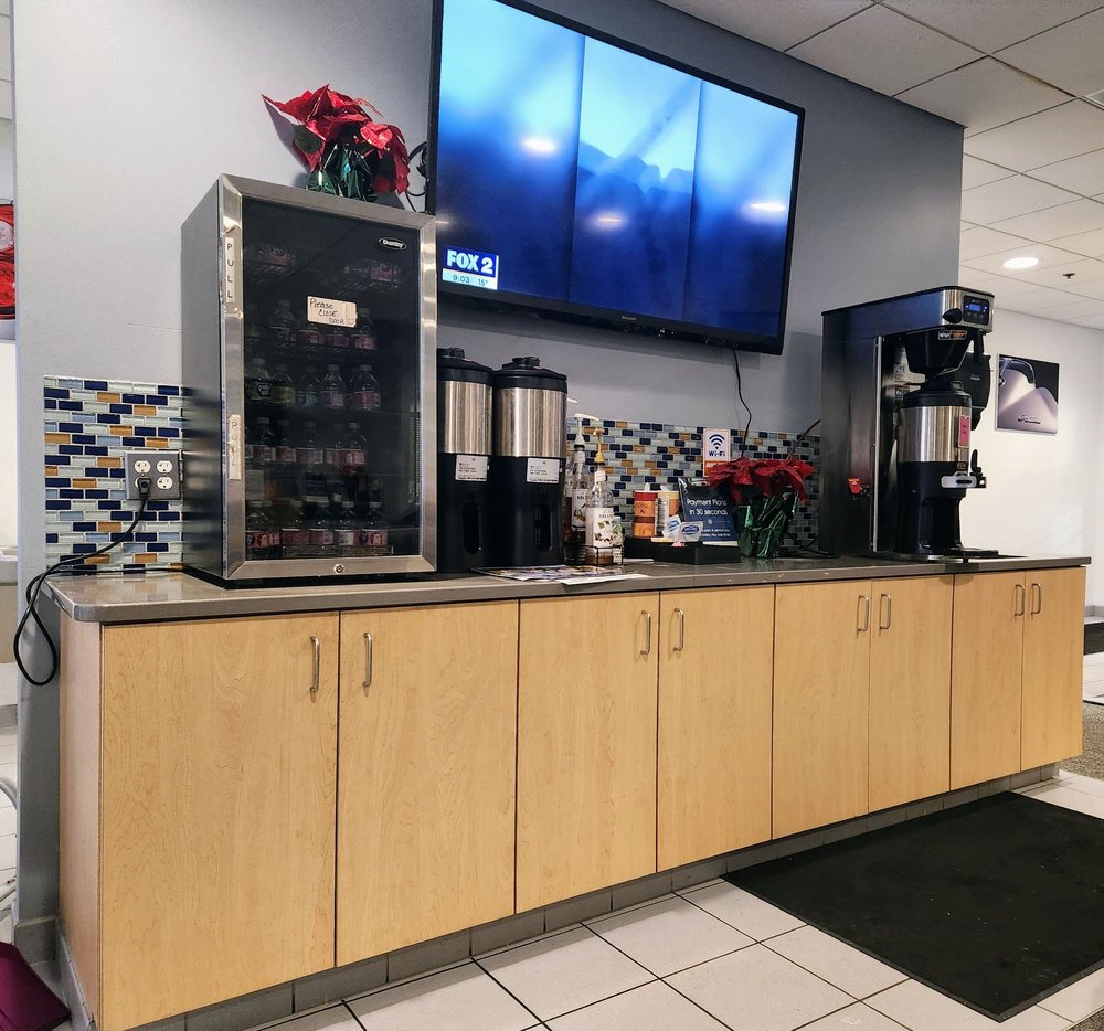 FELDMAN CHEVROLET OF NOVI 22 Photos & 166 Reviews 42355 Grand River