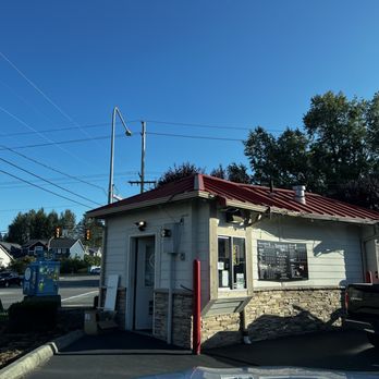 Sorrento's Coffee - a small building with a red roof - Coffee & Tea Near Me - Renton, Washington Sorrento's Coffee - a small building with a red roof - Coffee & Tea Near Me - Renton, Washington