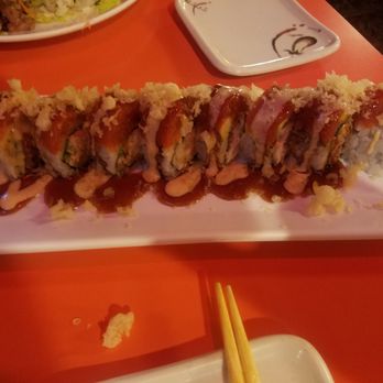 Makiyaki - Montana roll - Sushi Bars Near Me - San Leandro, California Makiyaki - Montana roll - Sushi Bars Near Me - San Leandro, California