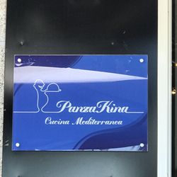 Panza Kina - Insegna