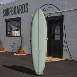 Almond Surfboards & Designs - Gorgeous board!