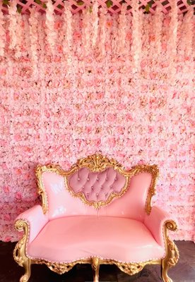 Glee Donuts & Burgers by null