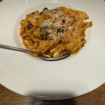 California Pizza Kitchen - Pasta - Pizza Near Me - Pasadena, California