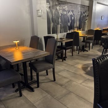 The Vault - American Near Me - Pompano Beach, Florida