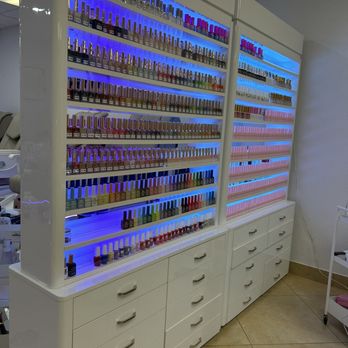Lotus Nail Lounge - Nail polishes - Nail Salons Near Me - Las Vegas, Nevada Lotus Nail Lounge - Nail polishes - Nail Salons Near Me - Las Vegas, Nevada