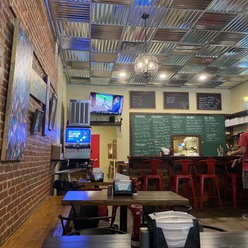 5 Points Deli & Grill - the dining area - Delis Near Me - Montgomery, Alabama 5 Points Deli & Grill - the dining area - Delis Near Me - Montgomery, Alabama