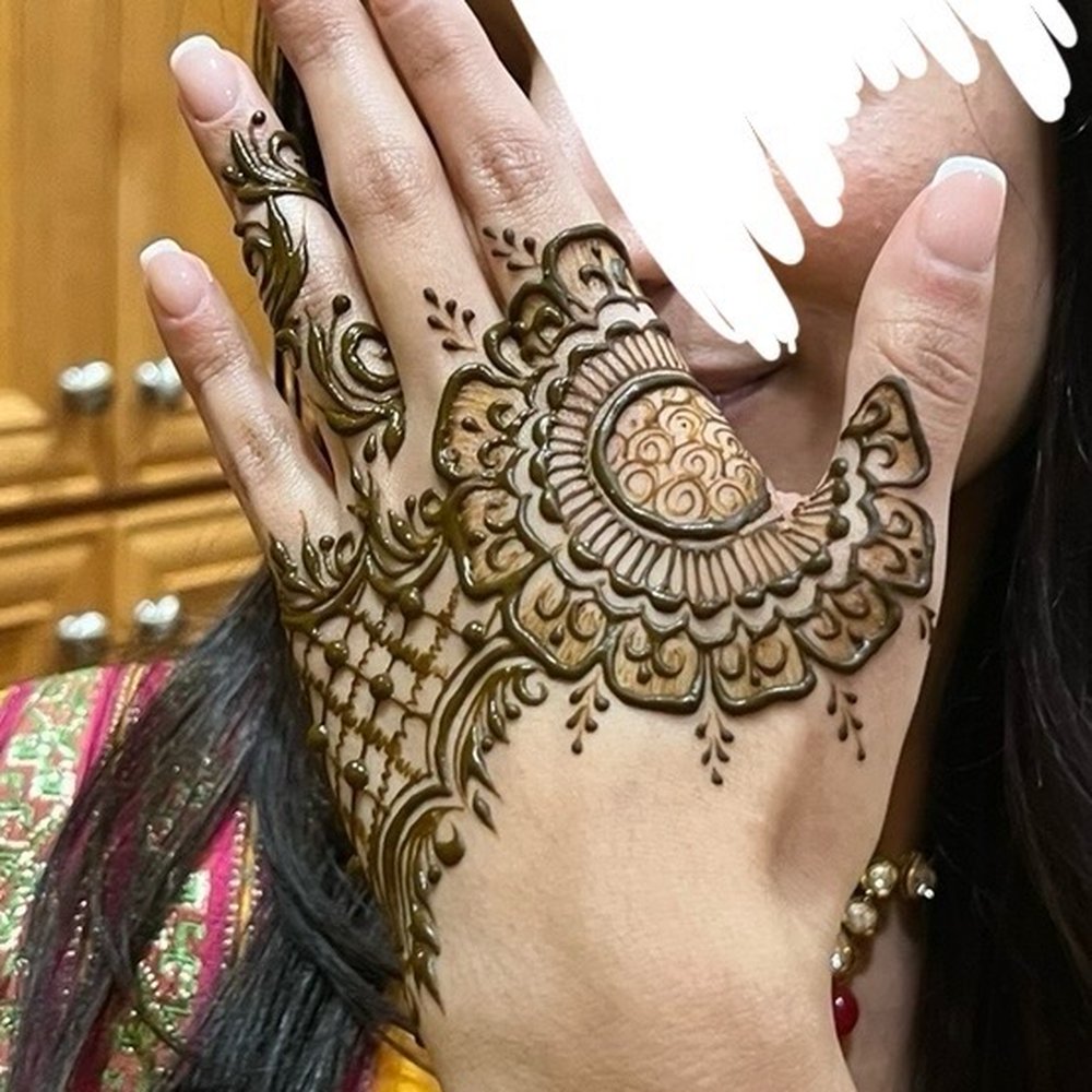 Ambre Henna - Henna Artists Near Me Ambre Henna - Henna Artists Near Me