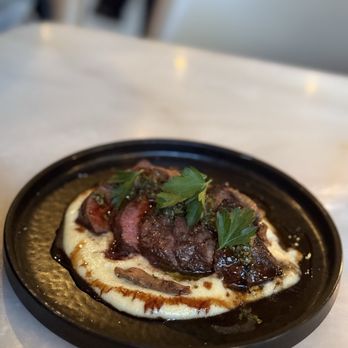 La Palma - 8 oz flat iron steak - Italian Near Me - Toronto, Ontario