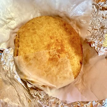Viva Mi Arepa - Pollo Arepa - Venezuelan Near Me - West Roxbury, Massachusetts Viva Mi Arepa - Pollo Arepa - Venezuelan Near Me - West Roxbury, Massachusetts
