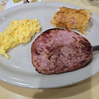 The Toasted Yolk Cafe - Scrambled eggs, hashbrown casserole, and ham - Breakfast & Brunch Near Me - Savannah, Georgia The Toasted Yolk Cafe - Scrambled eggs, hashbrown casserole, and ham - Breakfast & Brunch Near Me - Savannah, Georgia