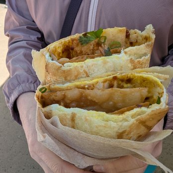 Bing Mi - Food Trucks Near Me - Portland, Oregon