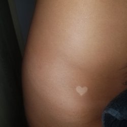 Imperial Beach Bronzing Salon - Double Dark Cocoa Bronze.