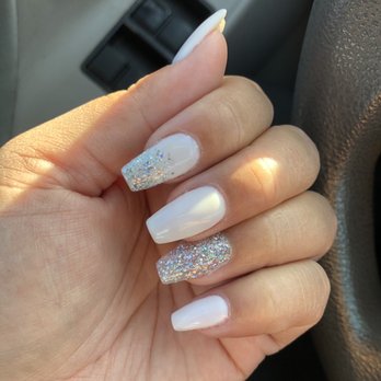 Diva Nails - Milky white with silver glitter accents (By Hannah 4.27.2021) - Nail Salons Near Me - Garden Grove, California