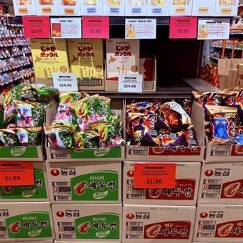 Uwajimaya - International Grocery Near Me - Bellevue, Washington