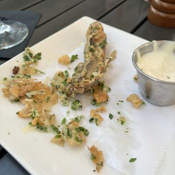 foothill - New American Near Me - Pasadena, California