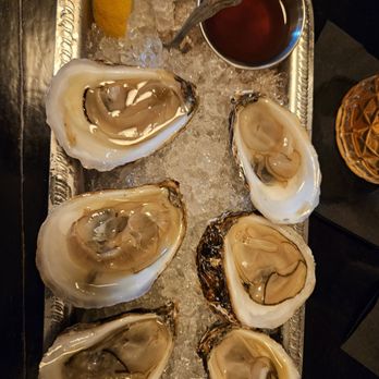 Lucky Day Whiskey Bar - Oysters - Whiskey Bars Near Me - Buffalo, New York Lucky Day Whiskey Bar - Oysters - Whiskey Bars Near Me - Buffalo, New York
