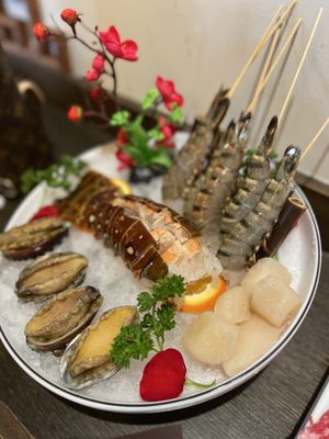 Xiaolongkan Hot Pot by null