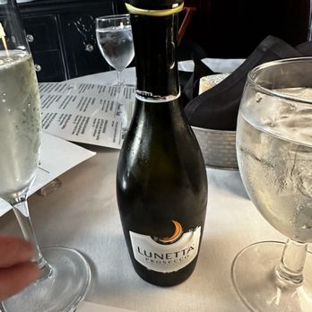 Diorio Restaurant & Bar - Lunetta Prosecco - Brut N/V Italy - Italian Near Me - Waterbury, Connecticut Diorio Restaurant & Bar - Lunetta Prosecco - Brut N/V Italy - Italian Near Me - Waterbury, Connecticut