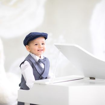 White Photo Studio - Event Photography Near Me - Fullerton, California White Photo Studio - Event Photography Near Me - Fullerton, California