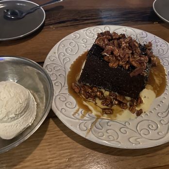 Whiskey Cake - Whiskey Cake - New American Near Me - Tampa, Florida Whiskey Cake - Whiskey Cake - New American Near Me - Tampa, Florida
