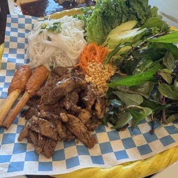 Bun & Oc Everett - Vietnamese Near Me - Everett, Washington