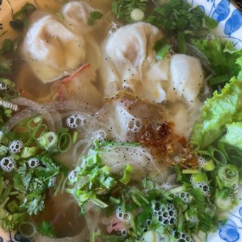 Pho Tic Tac - Egg noodle wonton and BBQ pork - Vietnamese Near Me - Shoreline, Washington Pho Tic Tac - Egg noodle wonton and BBQ pork - Vietnamese Near Me - Shoreline, Washington