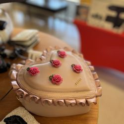 TJMaxx - Aldo