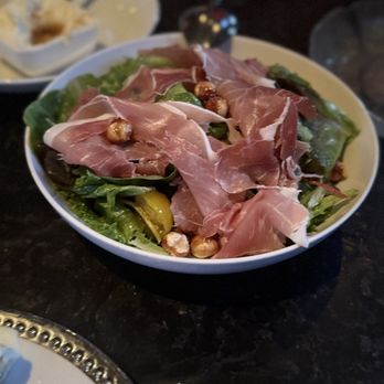 Battalion - Italian Salad Greens, Prosciutto, Carrots, Tomatoes, Candied Hazelnuts, Vinaigrette - Italian Near Me - San Antonio, Texas