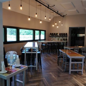 Free Run Cellars - Wine Bars Near Me - Berrien Springs, Michigan