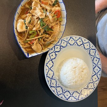 TomYumKung Thai Cafe - E8. Spicy Basil Bamboo Shoot - Thai Near Me - Carrollton, Texas