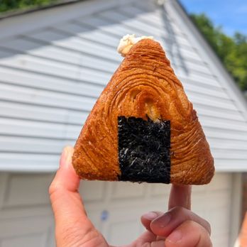 Cafe W Bakery and Desserts - Mayo & Pollack Roe Onigiri Croissaint - Cafes Near Me - Flushing, New York