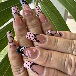 Garden Nails