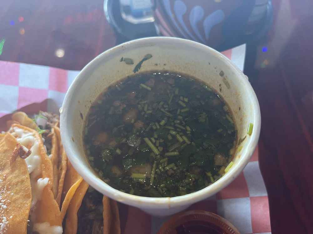 Los Barbaros Birria