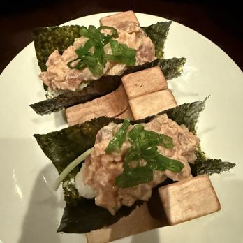 Strange Beast - Spicy tuna hand roll - Cocktail Bars Near Me - Ventura, California
