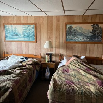Deerwood Motel - Hotel room - Hotels Near Me Deerwood Motel - Hotel room - Hotels Near Me