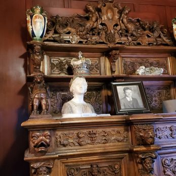 Mazza Castle - Decor - Museums Near Me - Pacifica, California