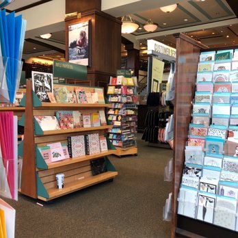 Barnes & Noble - Books, Mags, Music & Video Near Me - Miami, Florida