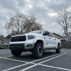 PURE 4x4 Outfitters