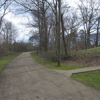 Trolley Line Trail - Looking east at Gilliam Park. - Hiking Near Me - Atlanta, Georgia