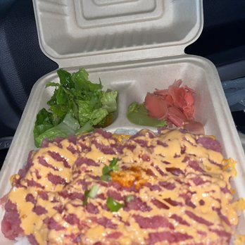 Makoto Sushi - Sushi Bars Near Me - Aiea, Hawaii Makoto Sushi - Sushi Bars Near Me - Aiea, Hawaii