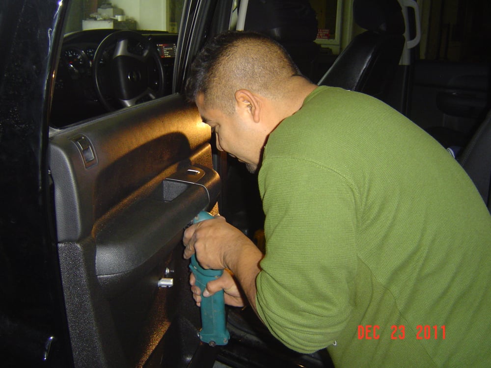 THE CHEAP AUTO GLASS COMPANY Updated September 2024 14 Photos