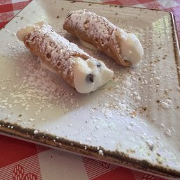 Cannolis