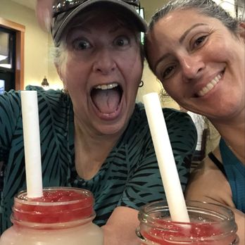 Shipwrecked Brew Pub - White wine slushie with cherry boba - American Near Me - Egg Harbor, Wisconsin
