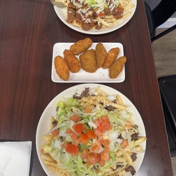 Forks Cafe - Carne asada fries, jalapeño poppers and chili cheese fries - American Near Me - Forks, Washington Forks Cafe - Carne asada fries, jalapeño poppers and chili cheese fries - American Near Me - Forks, Washington