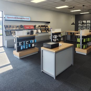 Verizon - Mobile Phones Near Me - Wallace, North Carolina Verizon - Mobile Phones Near Me - Wallace, North Carolina